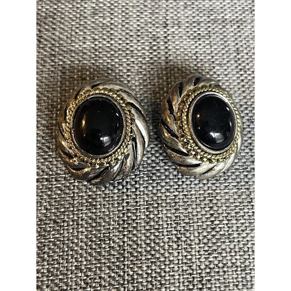 Vintage Womens Gold Silver Tone Black Stone Clip on Retro Earrings Casual Dress - Picture 1 of 5